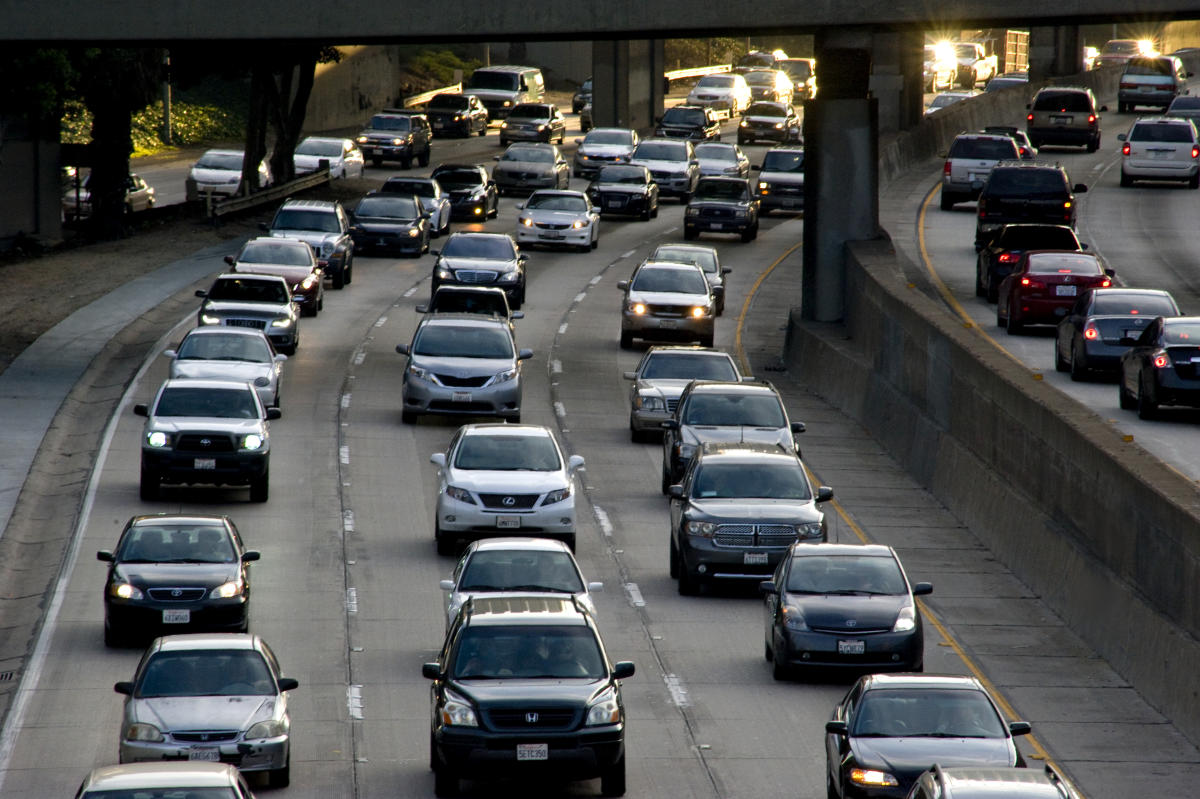 Fewer Americans Are Buying New Cars. That's a Problem for the Climate